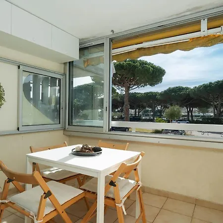 La Lagune -105- 4 Pers Apartman Le Grau-du-Roi